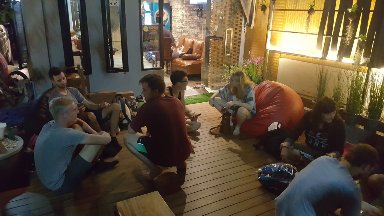 Fundee Hostel Chiang Mai Exterior photo